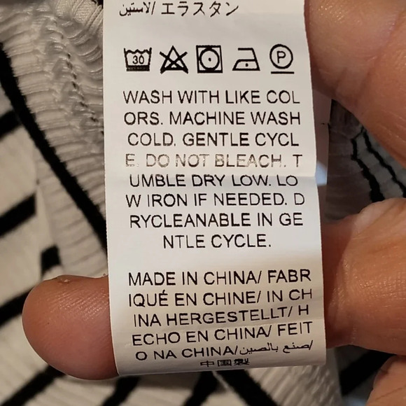 Shein NWOT White w/Blue Stripes Stretch Ribbed Sweater in Size M (US 6) - Picture 8 of 12